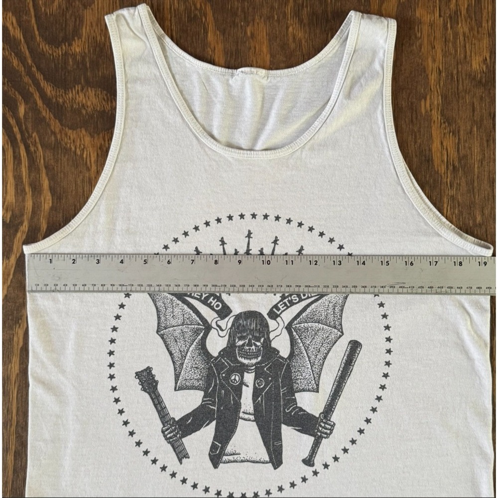 Distressed Punk Skull Tank Top Large Off White Graphic Tee - Picture 4 of 9